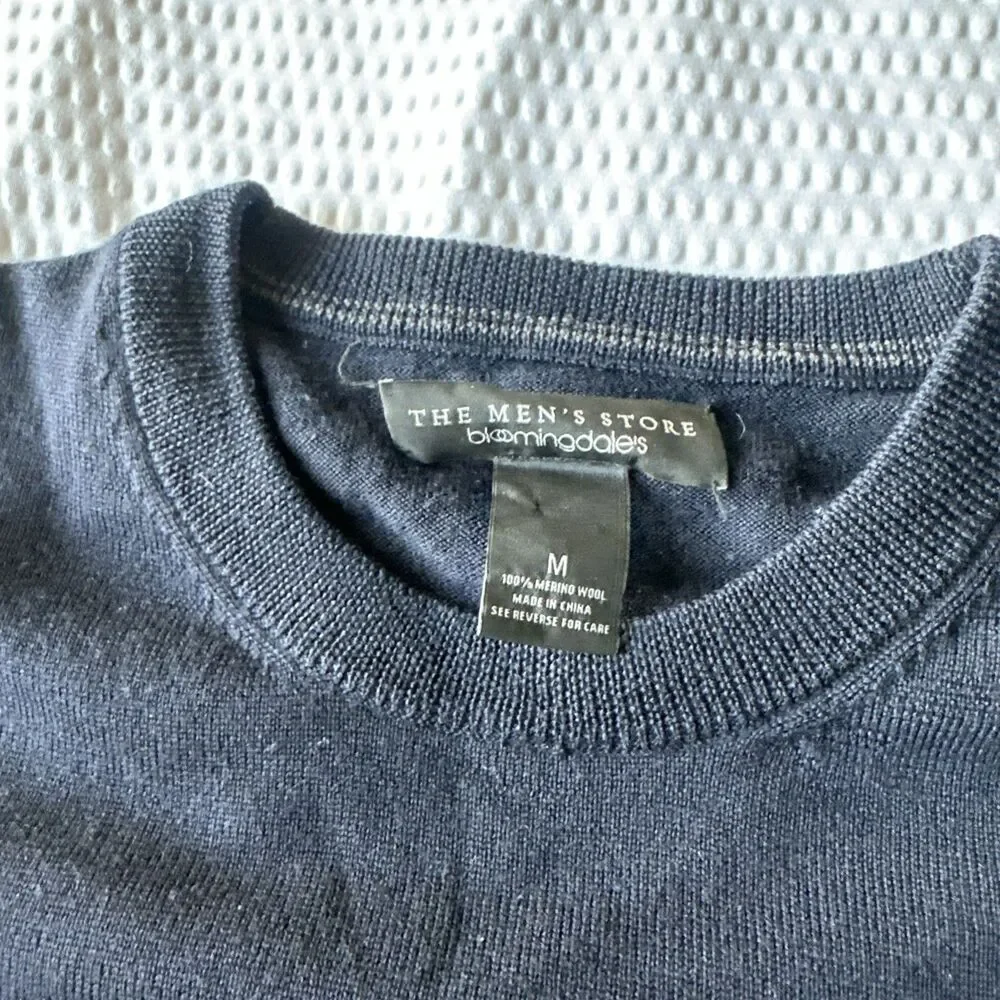 The Mens Store Bloomingdales Crewneck Sweater Mens M Navy Blue Merino Wool